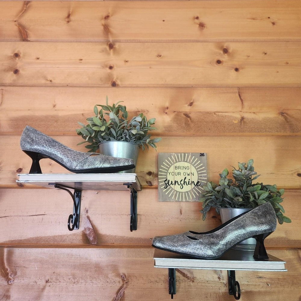 Spanish Leather Collection Sergio Zelcer Vintage Cone Heel Pumps Metallic Sz 9W